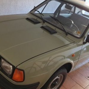 foto Škoda 105L sedan (eko OK)